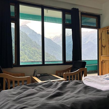 Aman Resort, Tosh Village, Himachal Pradesh Bagian luar foto