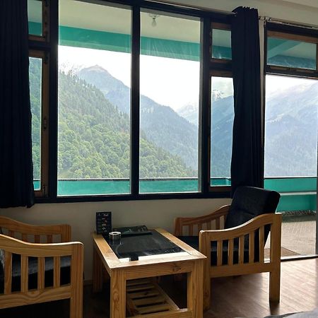 Aman Resort, Tosh Village, Himachal Pradesh Bagian luar foto