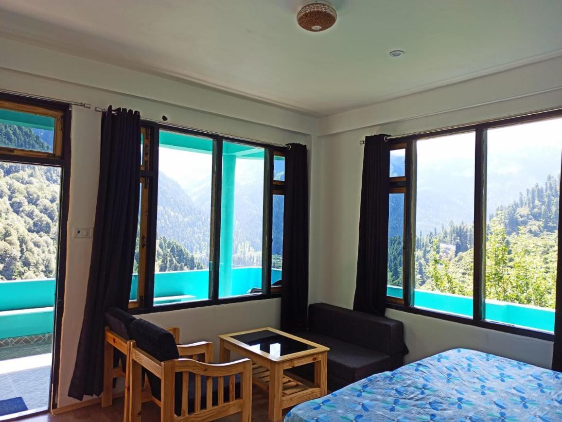 Aman Resort, Tosh Village, Himachal Pradesh Bagian luar foto